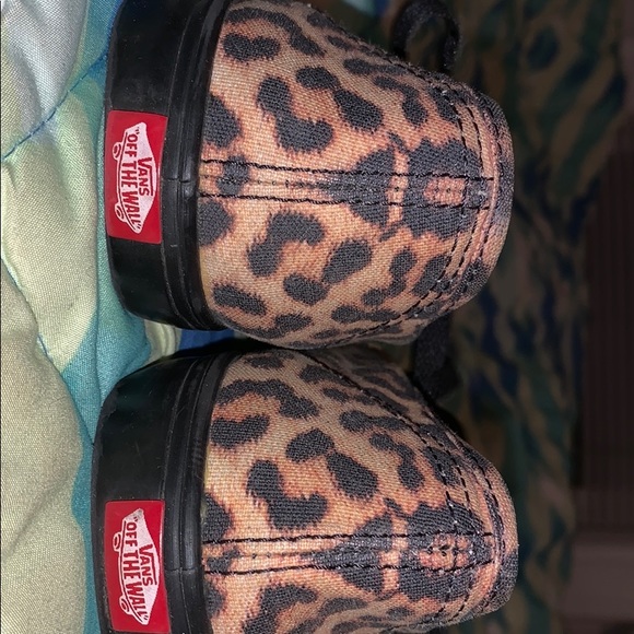 leopard vans - Picture 4 of 5